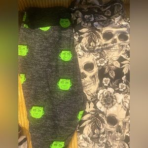 TC barely worn Halloween leggings 2 pair